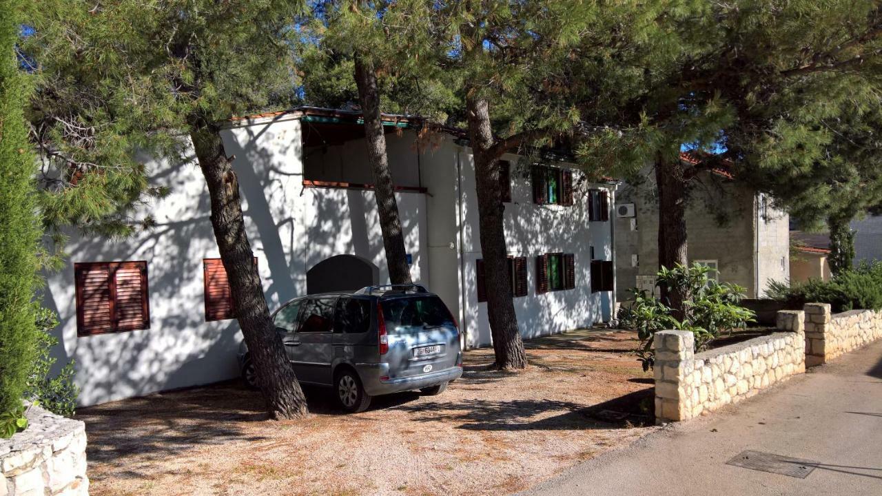 Apartments Vera - Mirca Mirca  Exterior photo